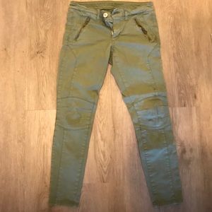 Army green low rise skinny pants